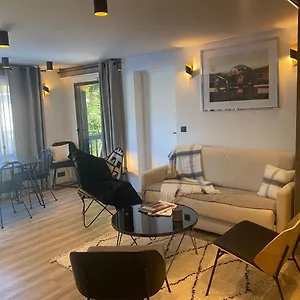 https://le-flocon-du-mont-darbois.hotels-rhonealpes.com