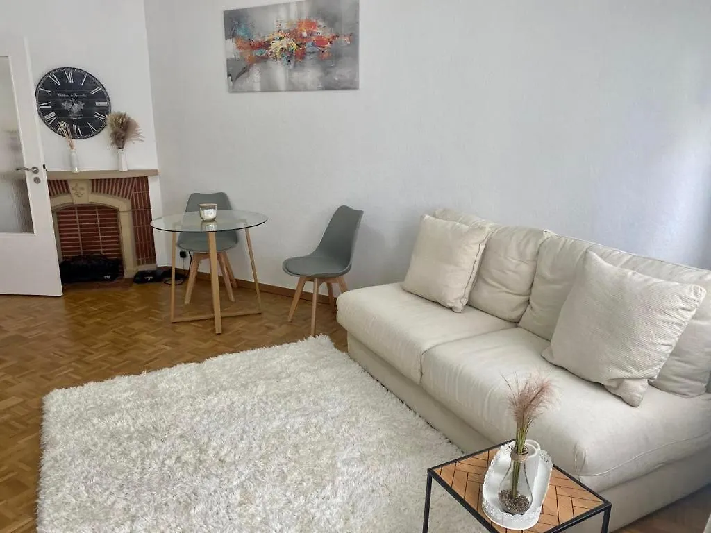 Cinquantenaire Appartement Bryssel 0*,